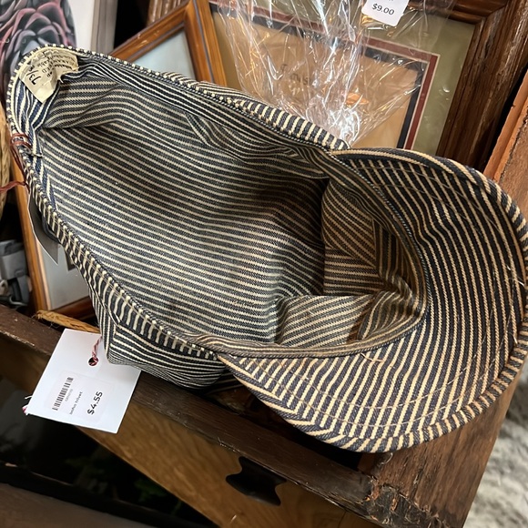 Conductor's Hat - Picture 2 of 3